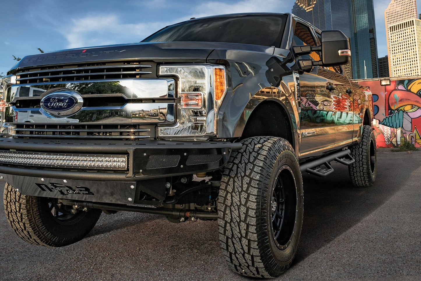 LG Ram 1500 (Classic) CrewCab 15.5-18 Podium Running Boards - Récréashop