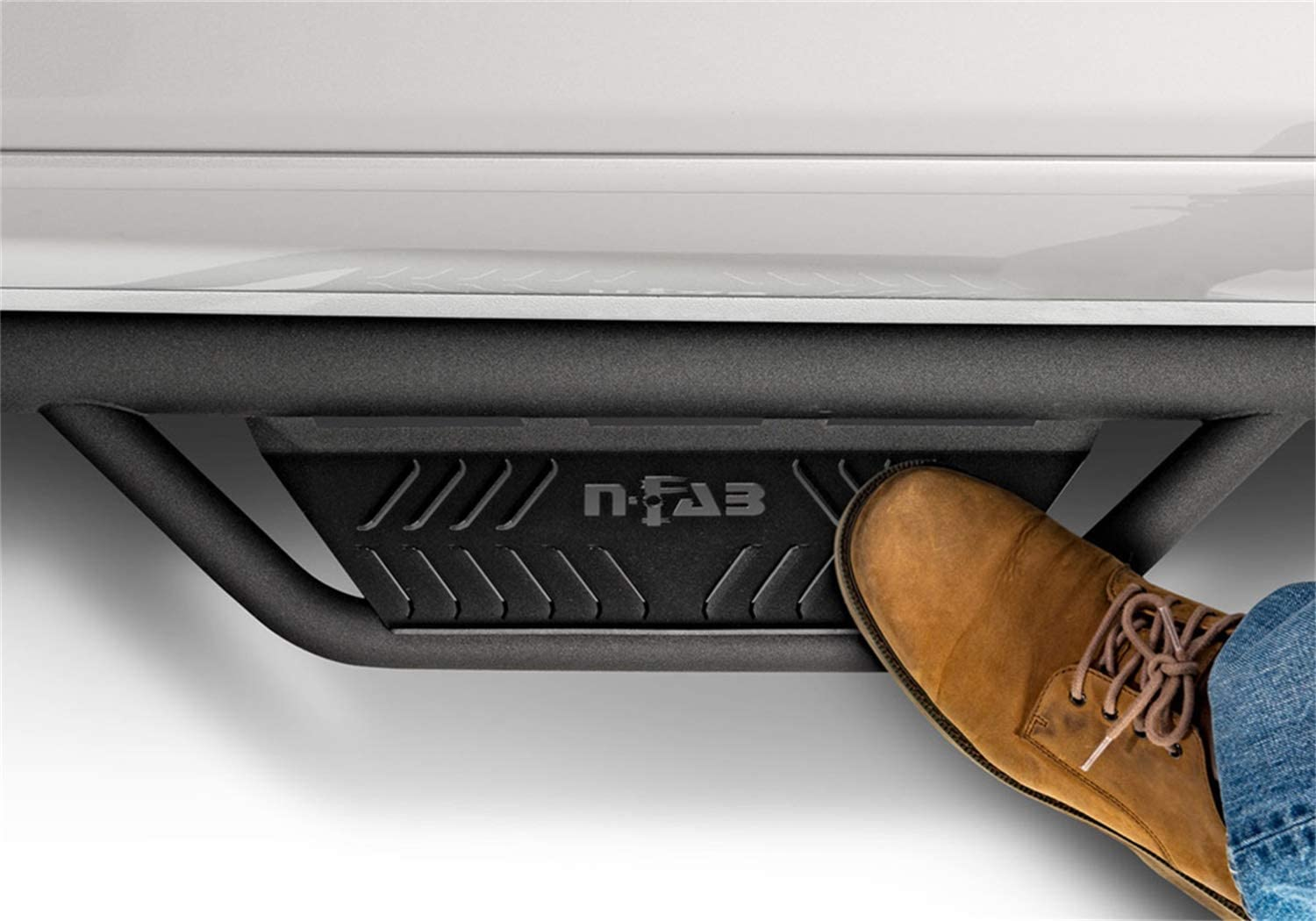 LG Ram 2500/3500(New Body)MC6.4'Std 19-21 Podium Running Boards - Récréashop