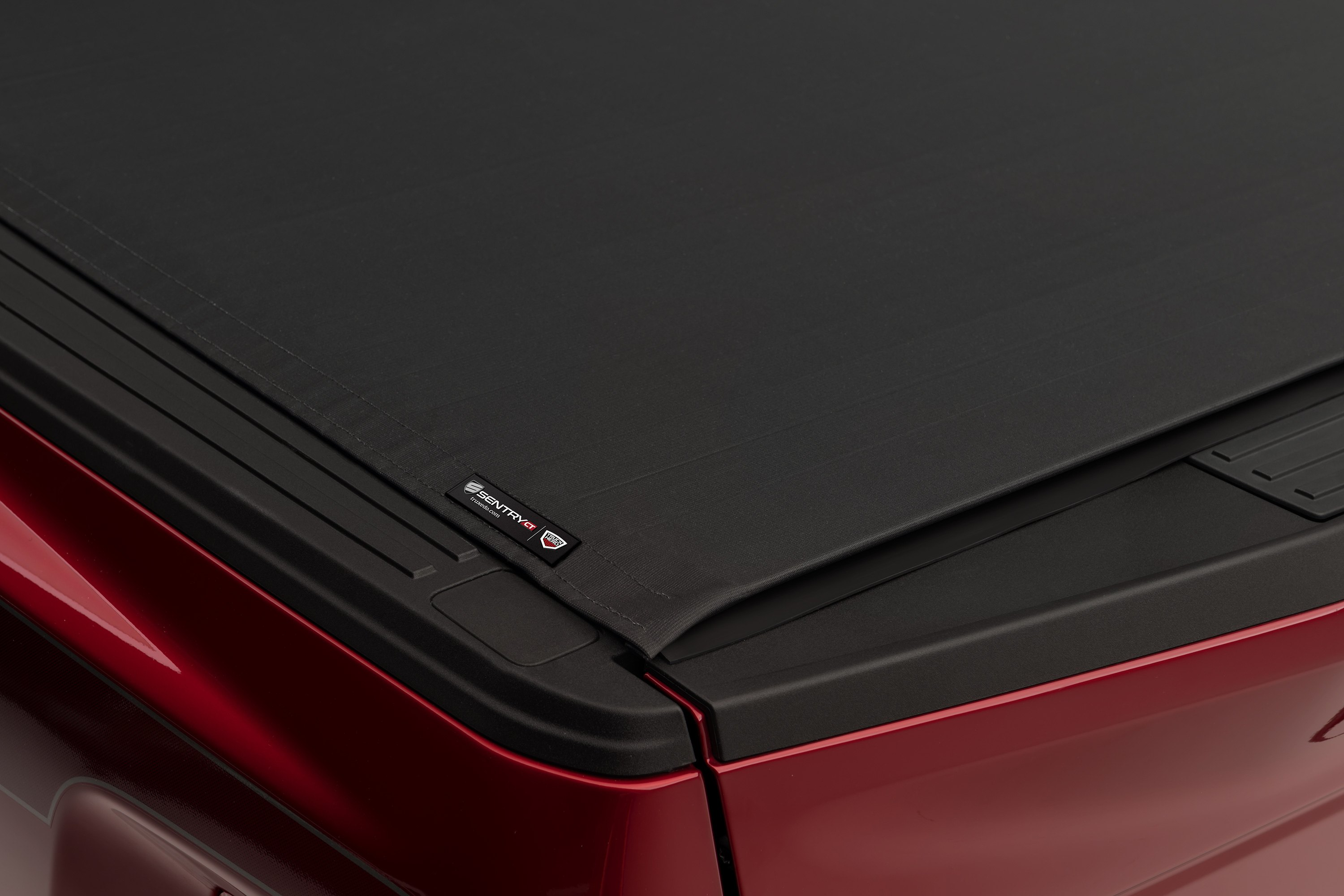 Sentry CT Silv/Sierra 1500 NewBody 6'7" 19-21 tonneau cover - Récréashop