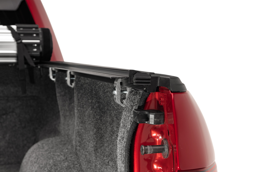 Sentry CT Silv/Sierra 1500 NewBody 6'7" 19-21 tonneau cover - Récréashop