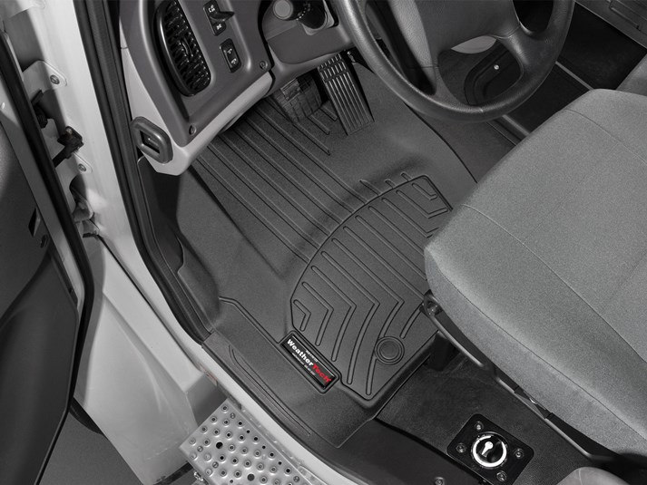 Tapis Avant Vinyl Noir Freightliner M2 04-20 - Récréashop