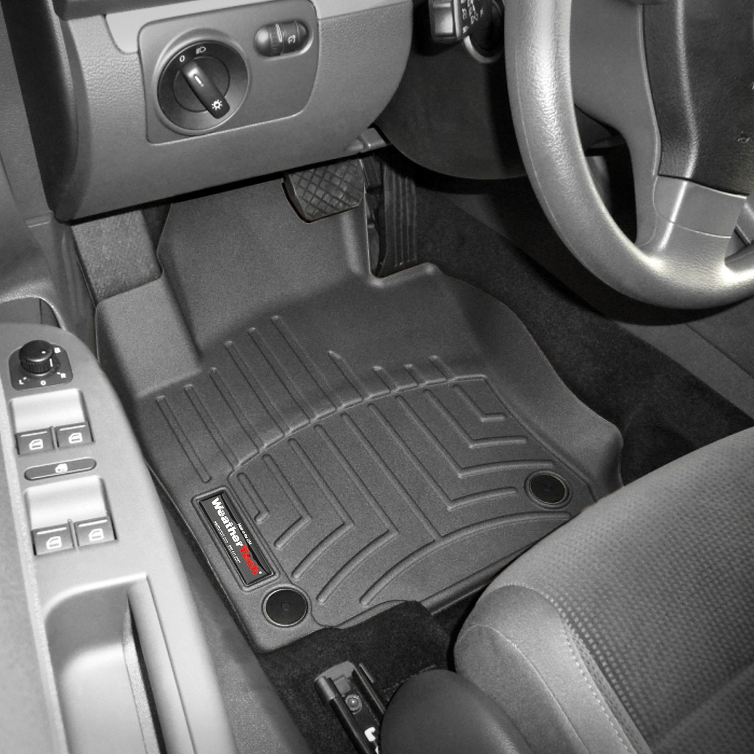 Tapis Avant Noir Jetta 11-14 - Récréashop