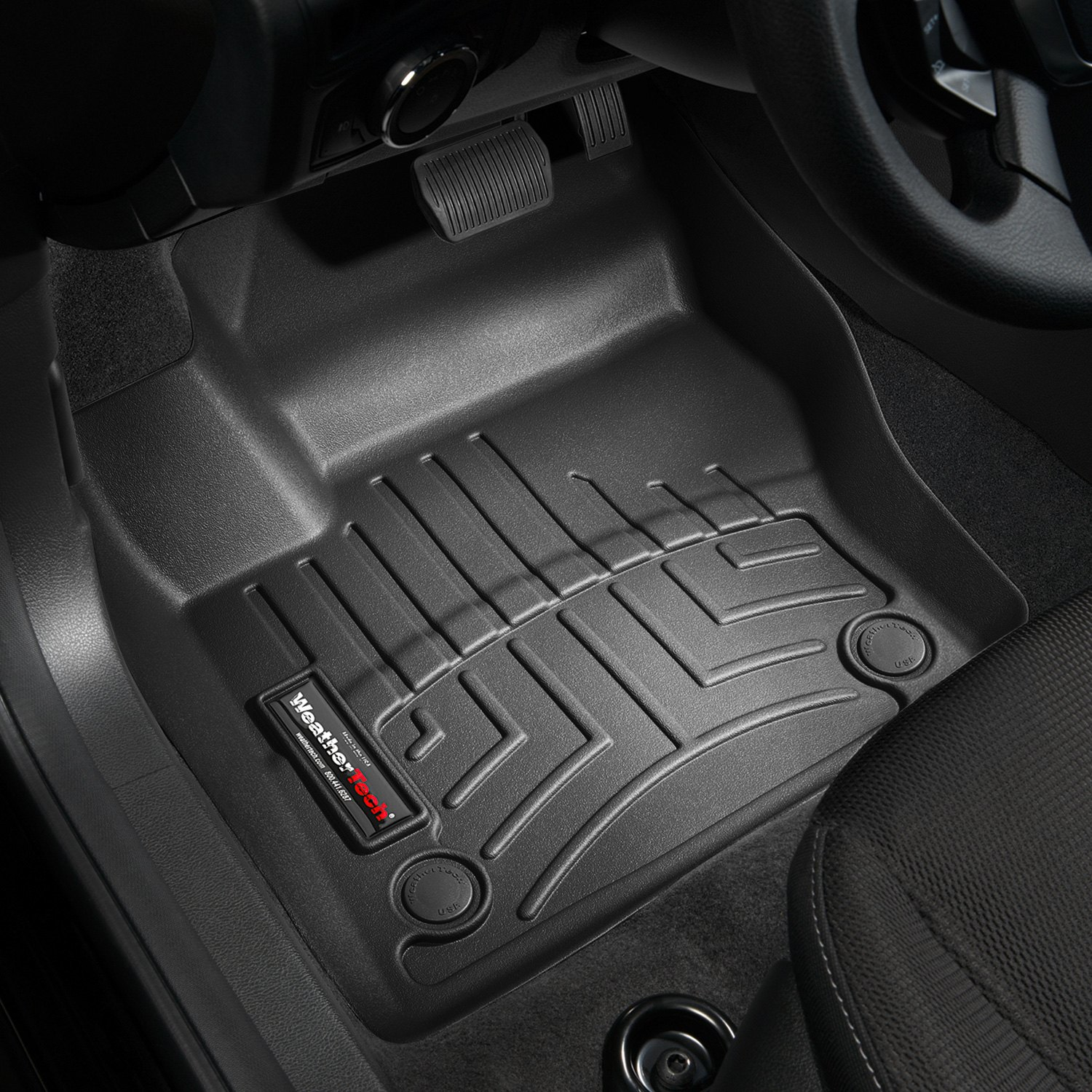 Tapis Avant Noir Focus 12-18 - Récréashop