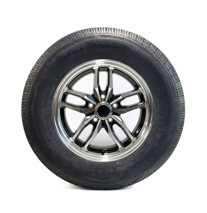 Pneu radial 205/75R15 6 plis LRC 1820 lbs Castle Rock et jante 15" 5 trous aluminium noir Osprey - Récréashop