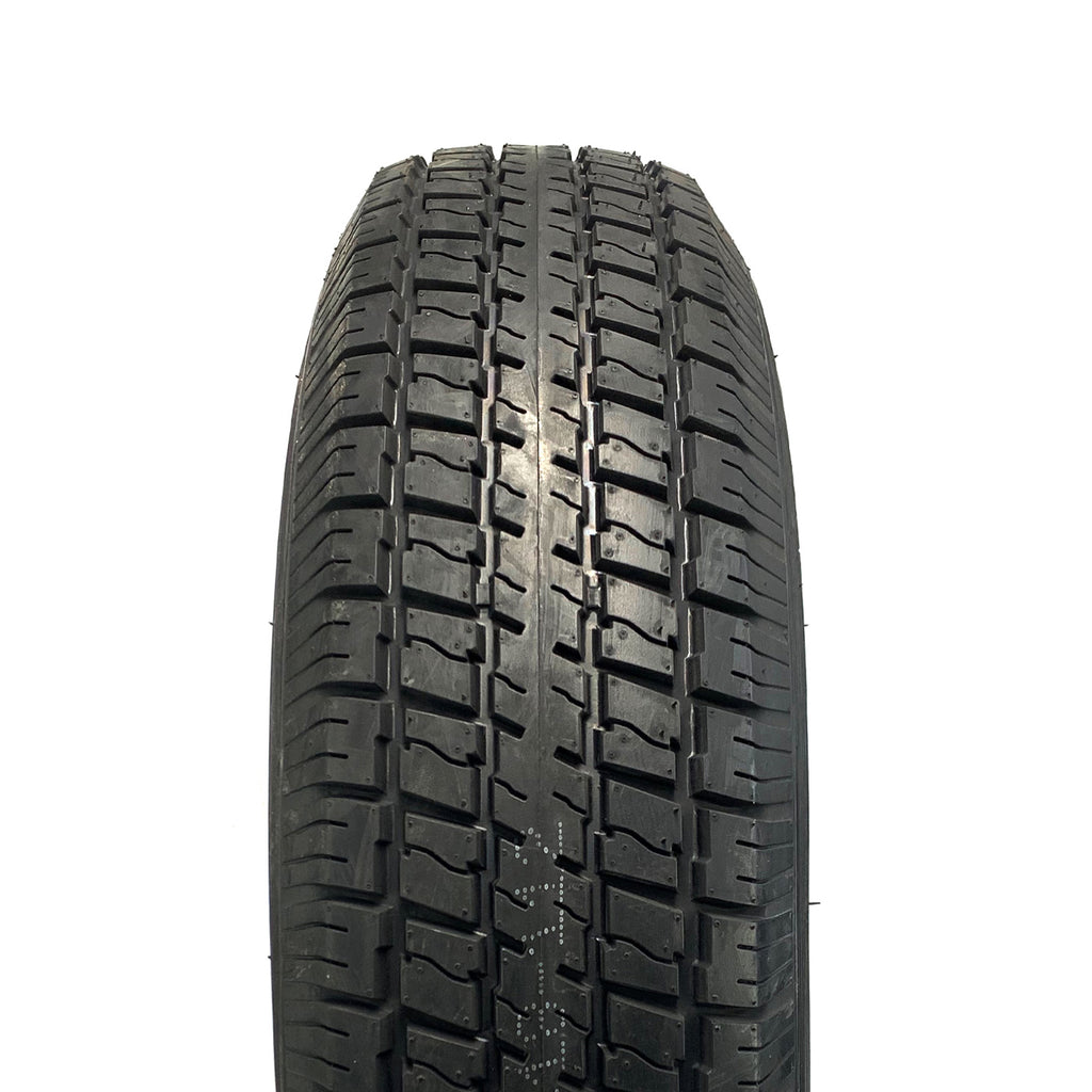 Pneu radial 235/80R16 10 plis LRE 3520 lbs Castle Rock et jante 16" 8 trous aluminium noir Osprey - RecreaShop