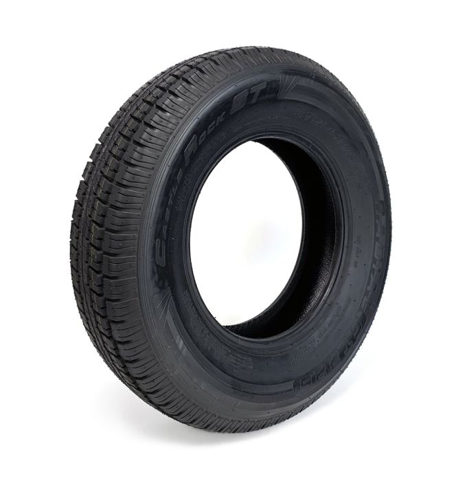 Pneu radial 225/75R15 10 plis LRE 2830 lbs Castle Rock - Récréashop