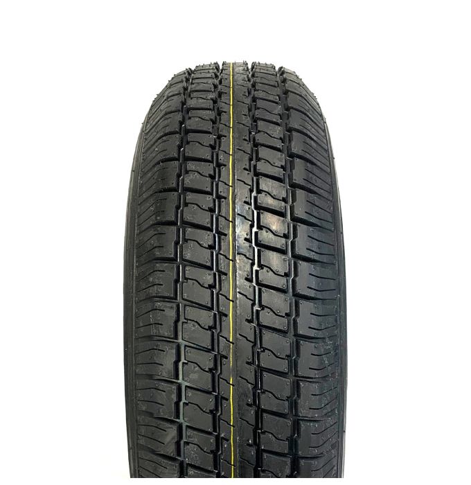 Pneu radial 205/75R14 6 plis LRC 1760 lbs Castle Rock et jante 14" 5 trous aluminium noir Osprey - Récréashop