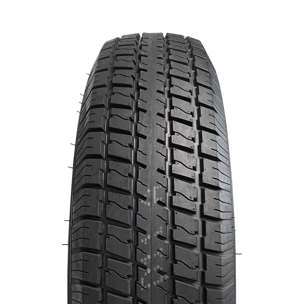 Pneu radial 235/80R16 12 plis LRF 3960 lbs Castle Rock et jante 16" 8 trous double blanche - RecreaShop