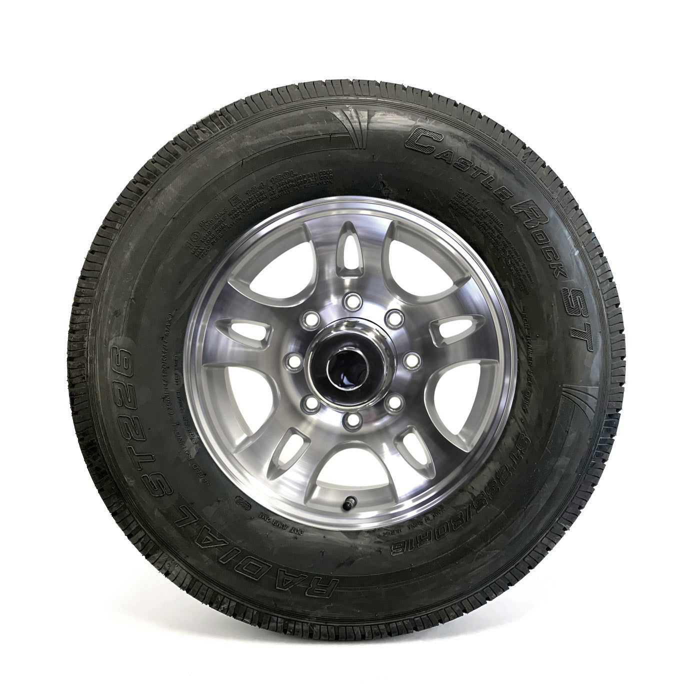 Pneu radial 235/80R16 10 plis LRE 3520 lbs Castle Rock et jante 16" 8 trous aluminium modèle-S5 - RecreaShop