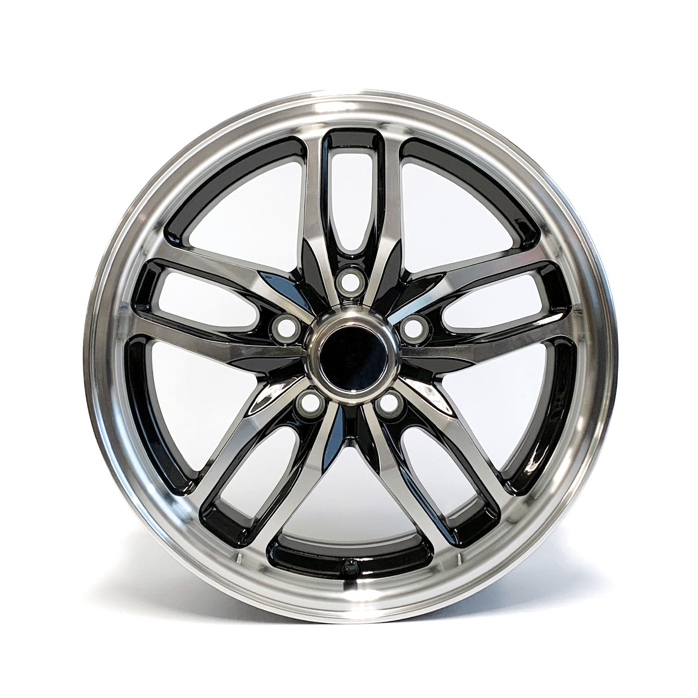 Jante 15" x 6" 5 trous 2200 lbs aluminium noir Osprey et centre de roue - RecreaShop