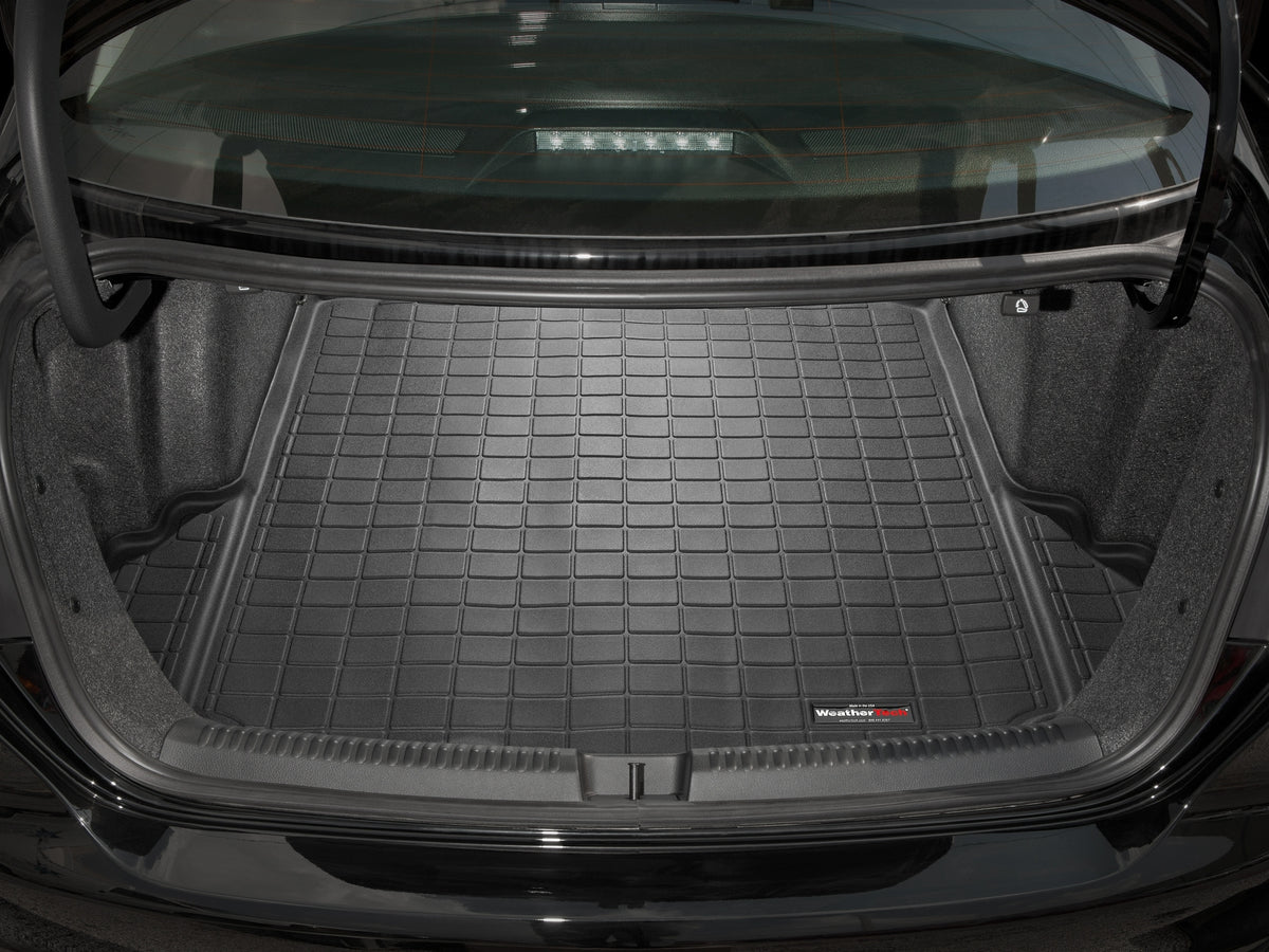 Tapis de coffre Cargo Liner noir WeatherTech Volkswagen Jetta 2011-2014 (sans turbo diesel 2011-2012, sans hybride, sans turbo diesel 2013-2014) - Récréashop