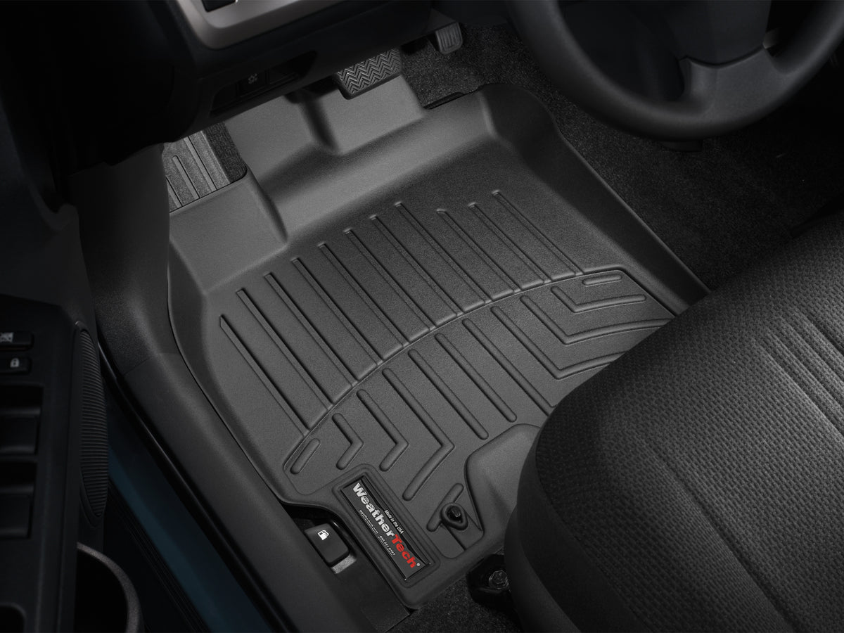 Tapis avant FloorLiner noir WeatherTech Scion xB 2008-2012 (transmission automatique seulement) - Récréashop