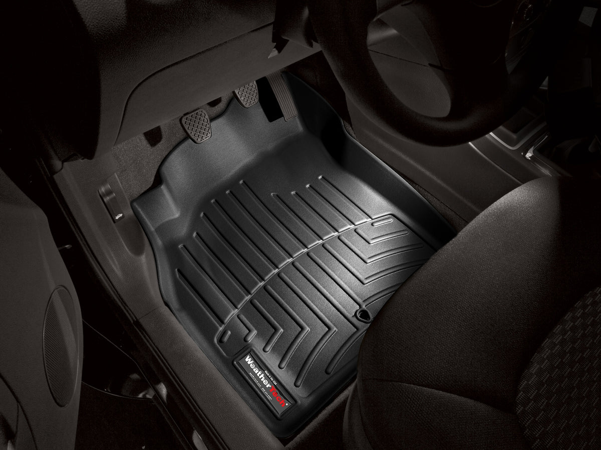 Tapis avant FloorLiner noir WeatherTech Chevrolet HHR 2006-2011 - Récréashop