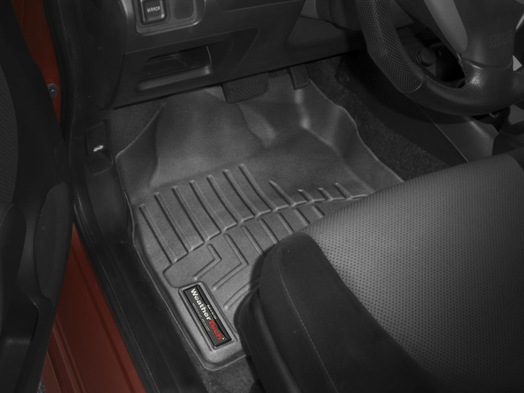 Tapis avant FloorLiner noir WeatherTech Honda Fit 2007-2008 - Récréashop