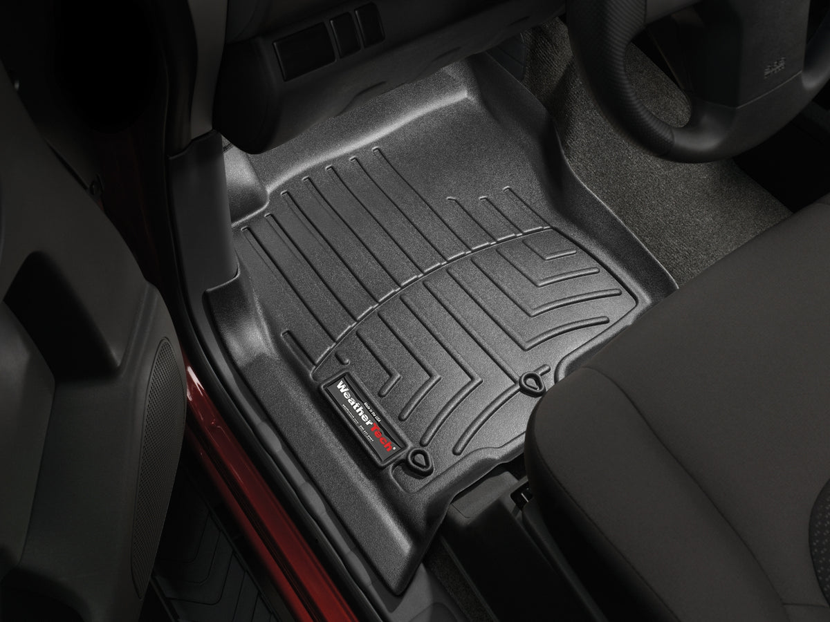 Tapis avant FloorLiner noir WeatherTech Nissan Xterra 2008-2015 / Nissan Pathfinder 2008-2012 (2008 : 2 trous  - Récréashop