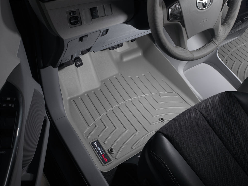 Tapis avant FloorLiner gris WeatherTech Toyota Sienna 2011-2012 - Récréashop