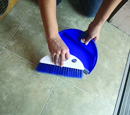 DUST PAN w/WHISK 43945 - Récréashop