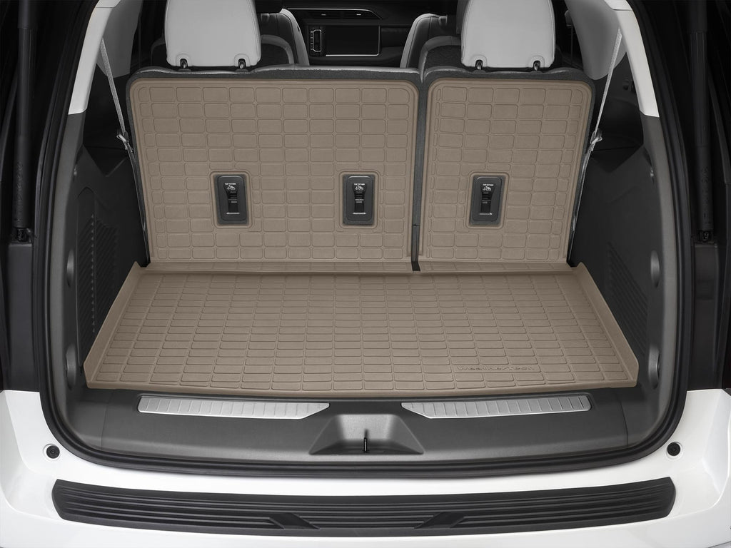 Tapis de coffre Cargo Liner HP avec protège-dossiers derrière la 3e rangée beige WeatherTech Cadillac Escalade ESV 2021-2027 et autres véhicules - Récréashop