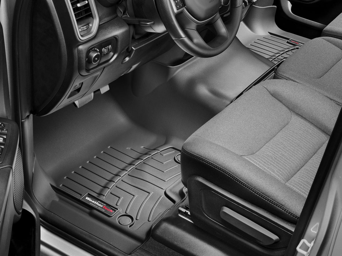 Tapis avant une pièce FloorLiner noir WeatherTech Dodge Ram 1500 2019-2024 / RAM 1500 2019-2024 (selon la version, voir compatibilité) - Récréashop