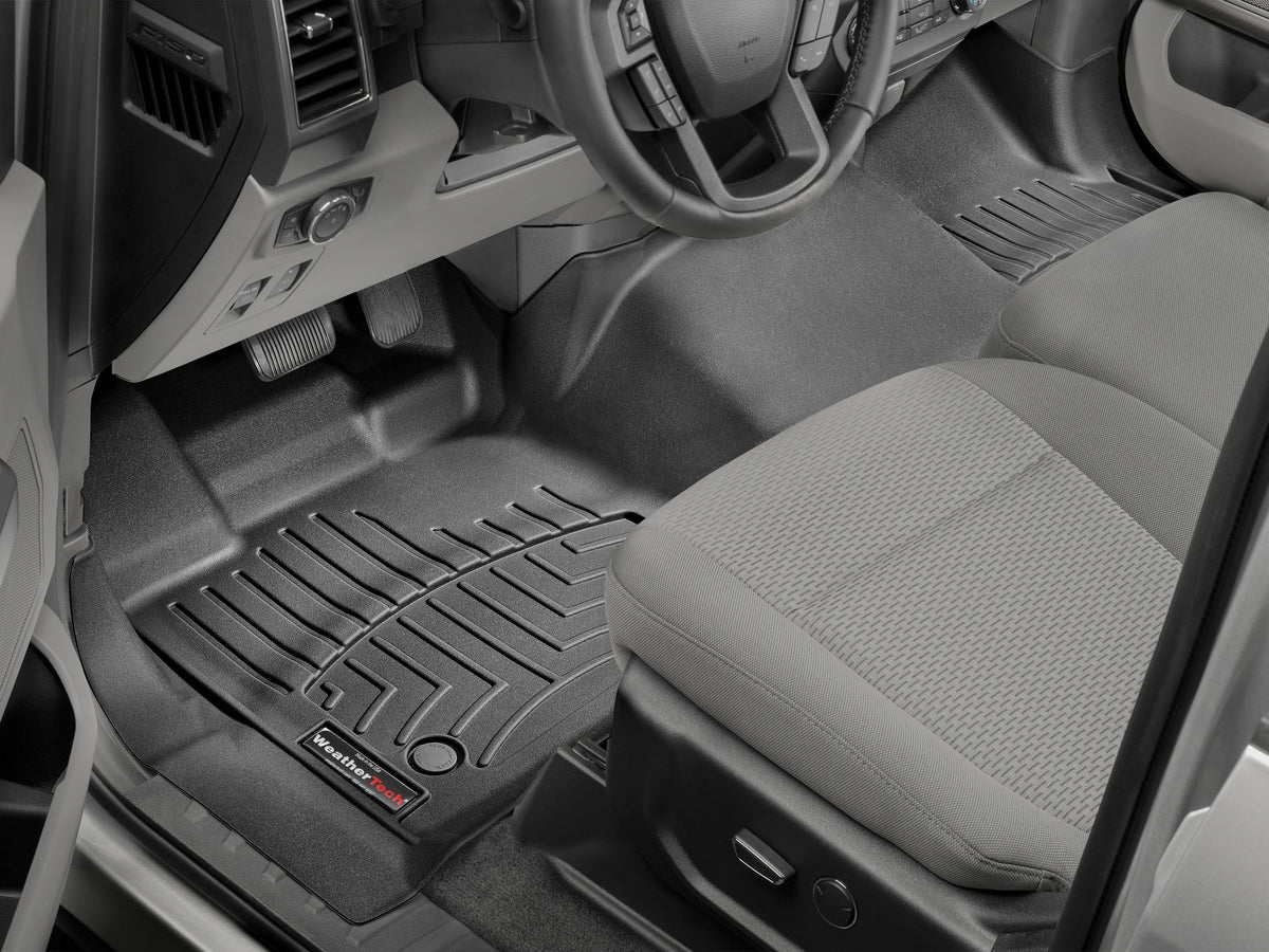 Tapis avant une pièce FloorLiner noir WeatherTech Ford F-150 2015-2026 (cabine simple, plancher tapissé, banquette seulement) - Récréashop