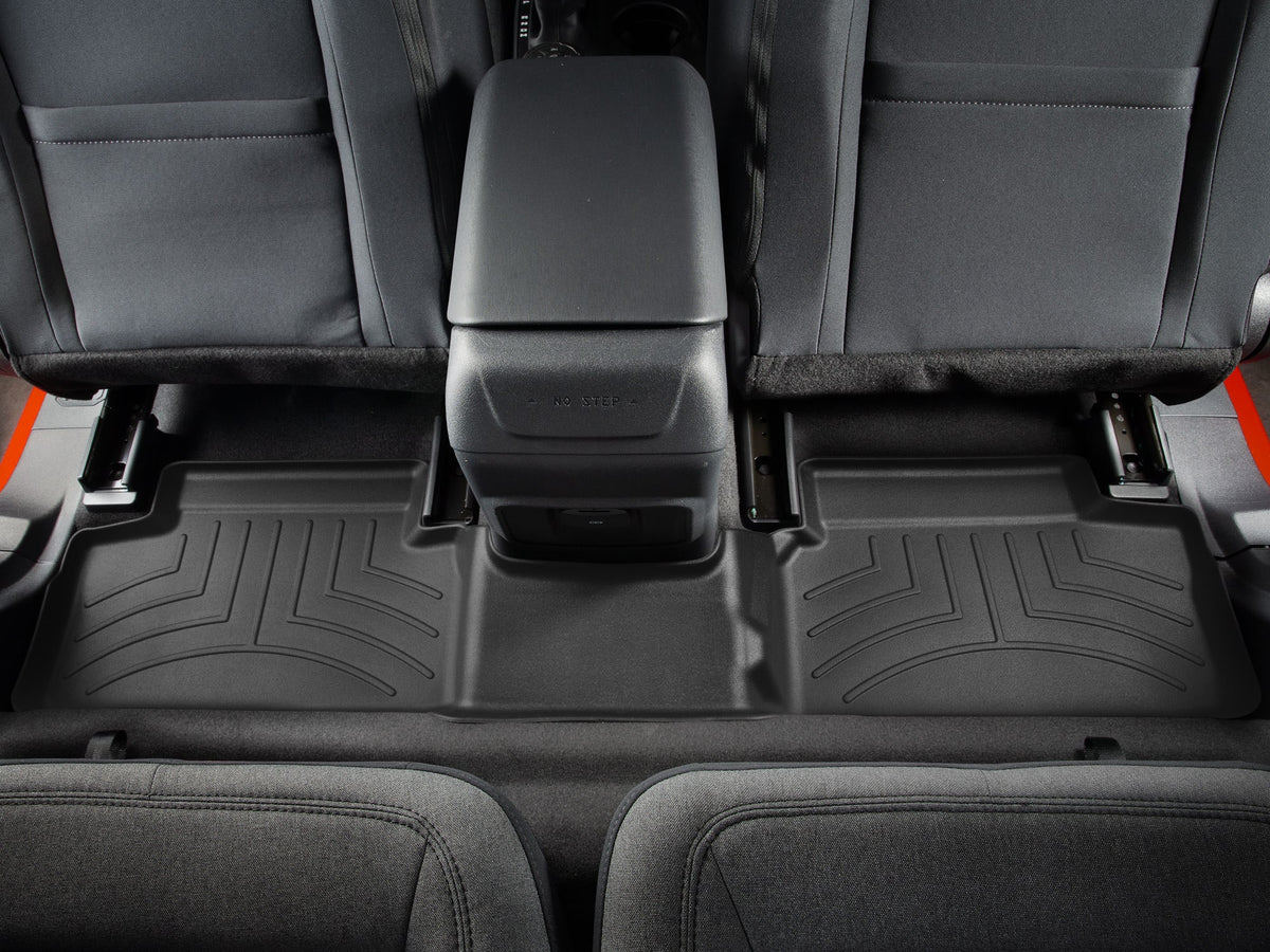 Tapis arrière FloorLiner noir WeatherTech Ford Bronco 2021-2026 (2 portes, plancher tapissé seulement) - Récréashop