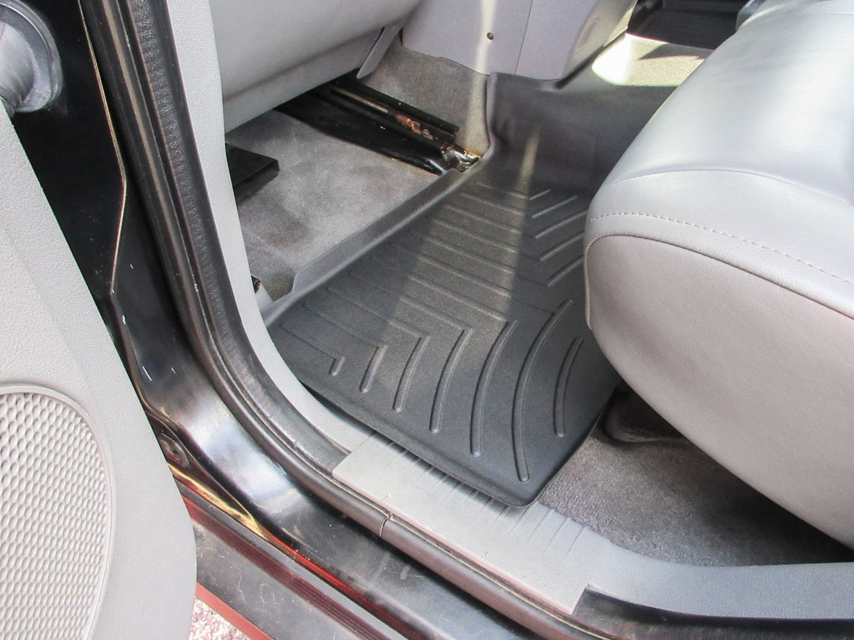 Tapis arrière FloorLiner noir WeatherTech Jeep Grand Cherokee 2005-2010 / Jeep Commander 2006-2010 - Récréashop