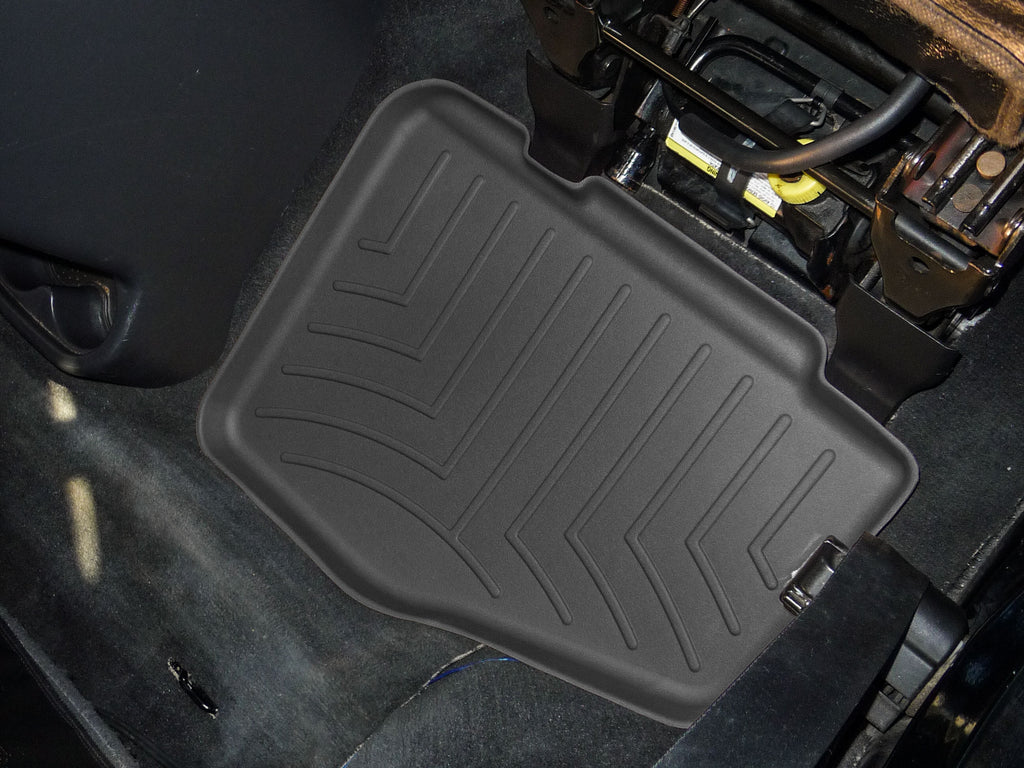 Tapis FloorLiner noir WeatherTech Jeep Wrangler 2-Door 1997-2006 / Jeep Wrangler Unlimited 2-Door 2004-2006 - Récréashop
