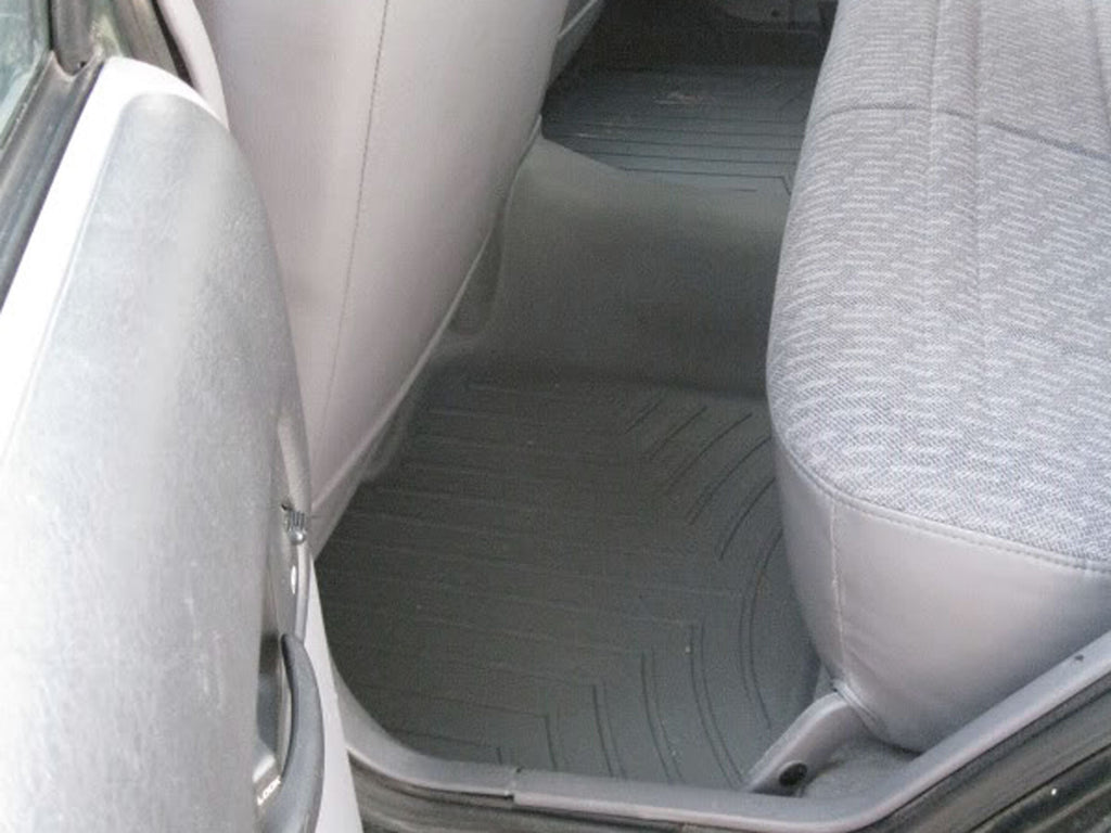 Tapis arrière FloorLiner noir WeatherTech Jeep Cherokee 1997-2001 - Récréashop