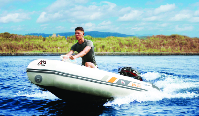 BATEAU DE SPORT DE LUXE - Récréashop